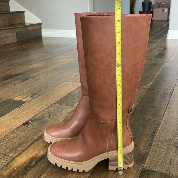 Seychelles Knee High Boots 5.5 (WORN ONCE) - Picture 7 of 7